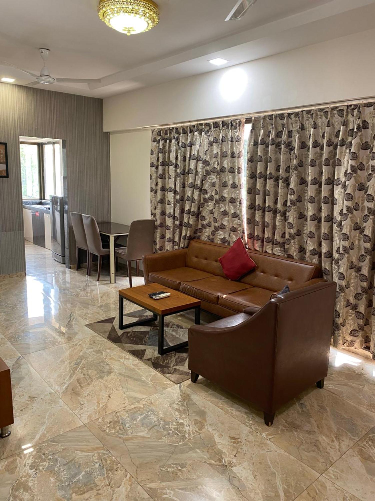 Mumbai House Luxury Apartments Santacruz East, Mumbai Dış mekan fotoğraf