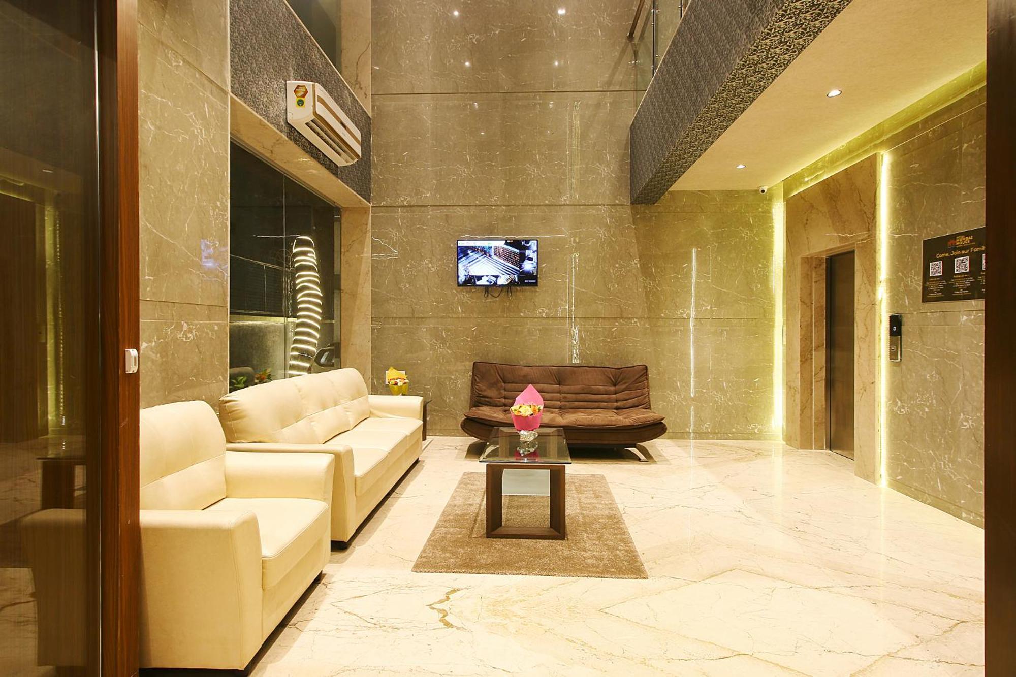Mumbai House Luxury Apartments Santacruz East, Mumbai Dış mekan fotoğraf