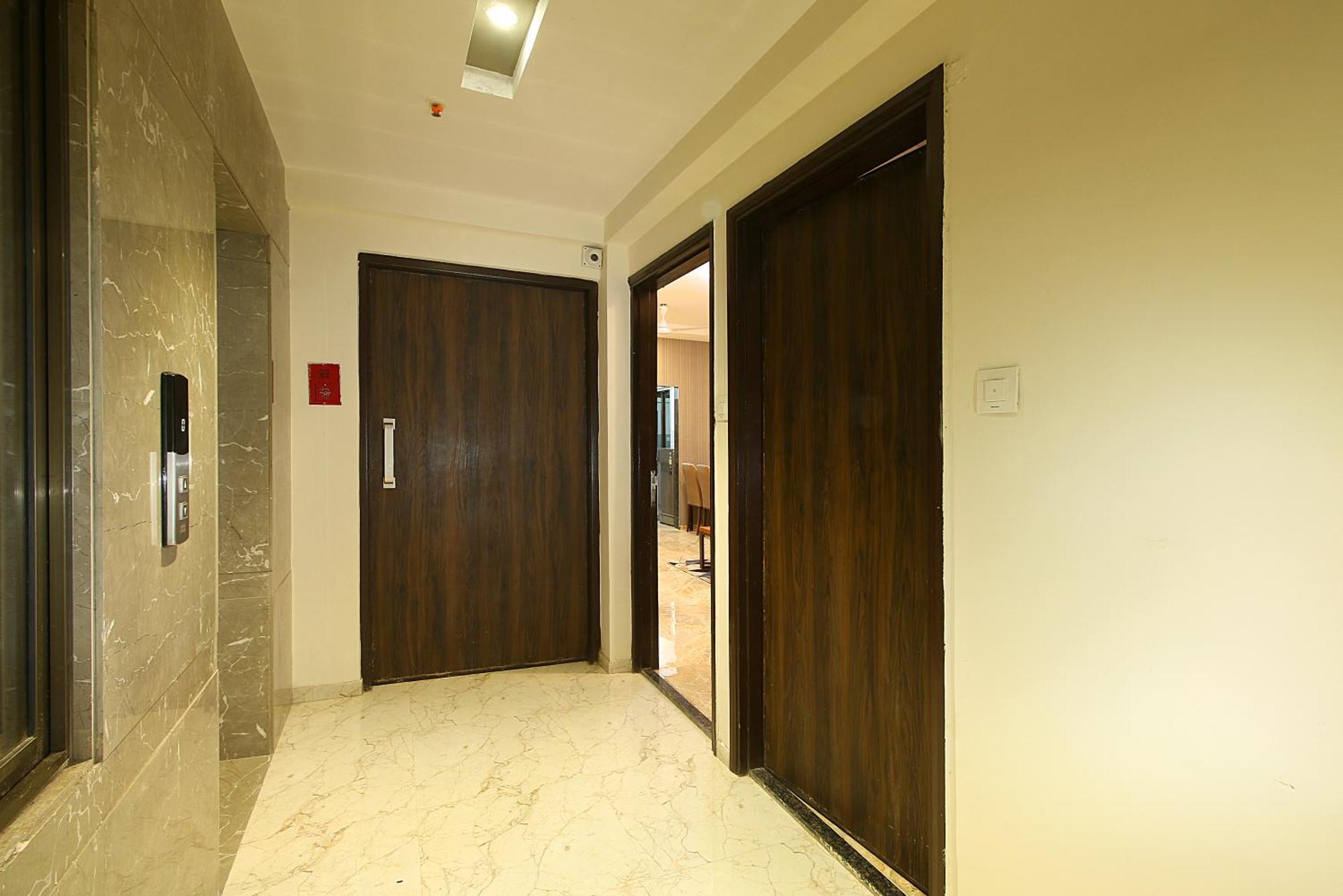 Mumbai House Luxury Apartments Santacruz East, Mumbai Dış mekan fotoğraf