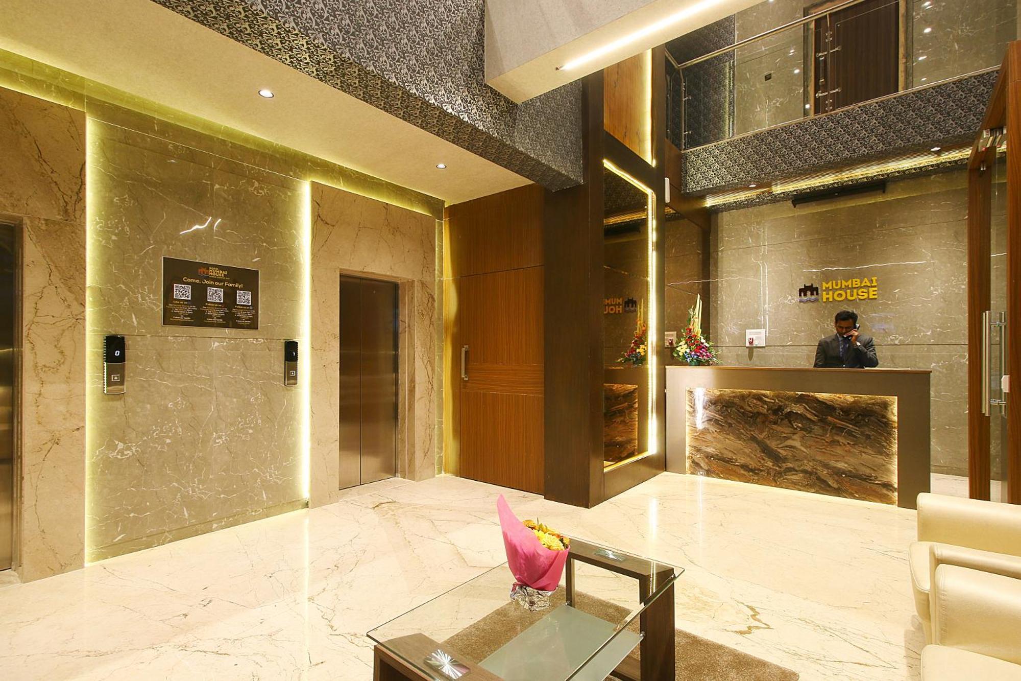 Mumbai House Luxury Apartments Santacruz East, Mumbai Dış mekan fotoğraf