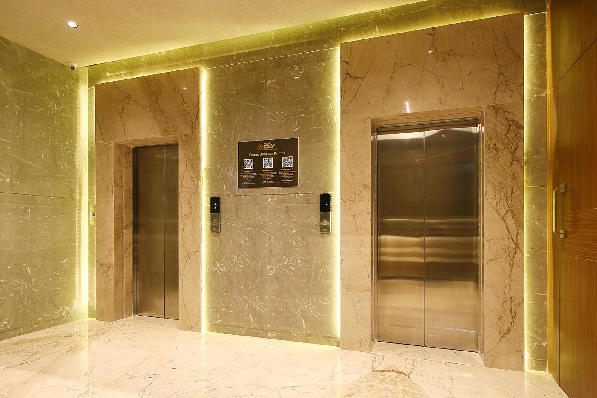 Mumbai House Luxury Apartments Santacruz East, Mumbai Dış mekan fotoğraf