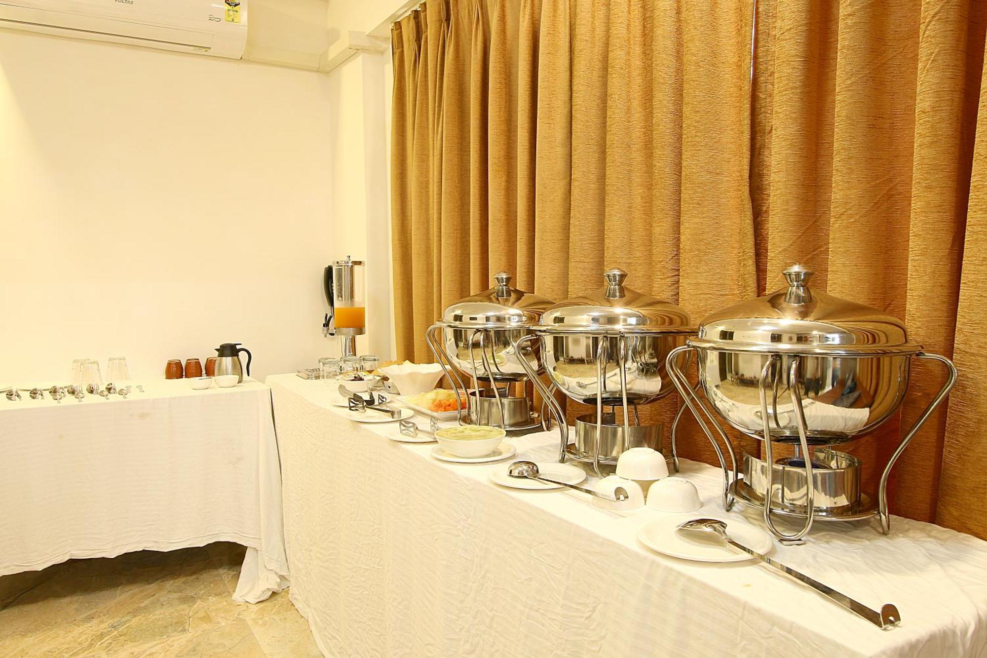 Mumbai House Luxury Apartments Santacruz East, Mumbai Dış mekan fotoğraf