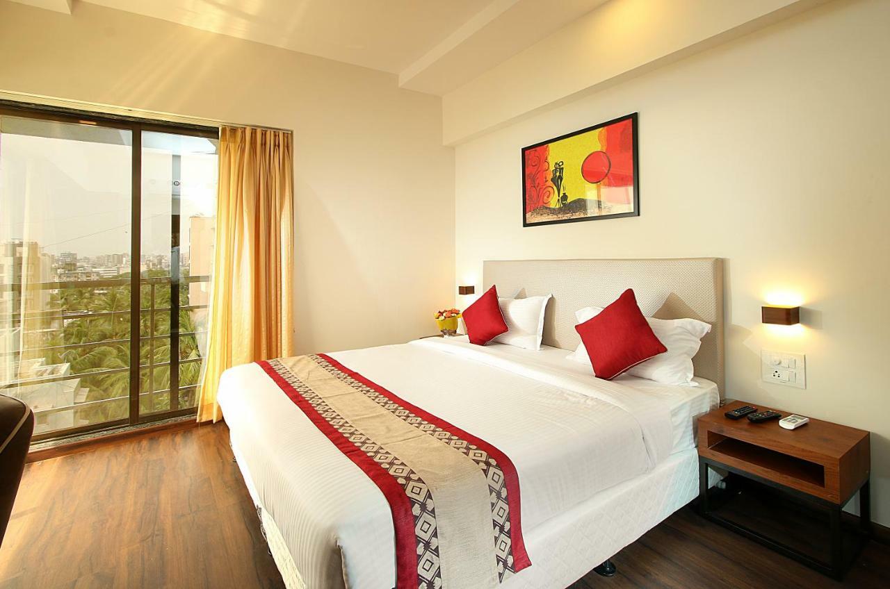 Mumbai House Luxury Apartments Santacruz East, Mumbai Dış mekan fotoğraf